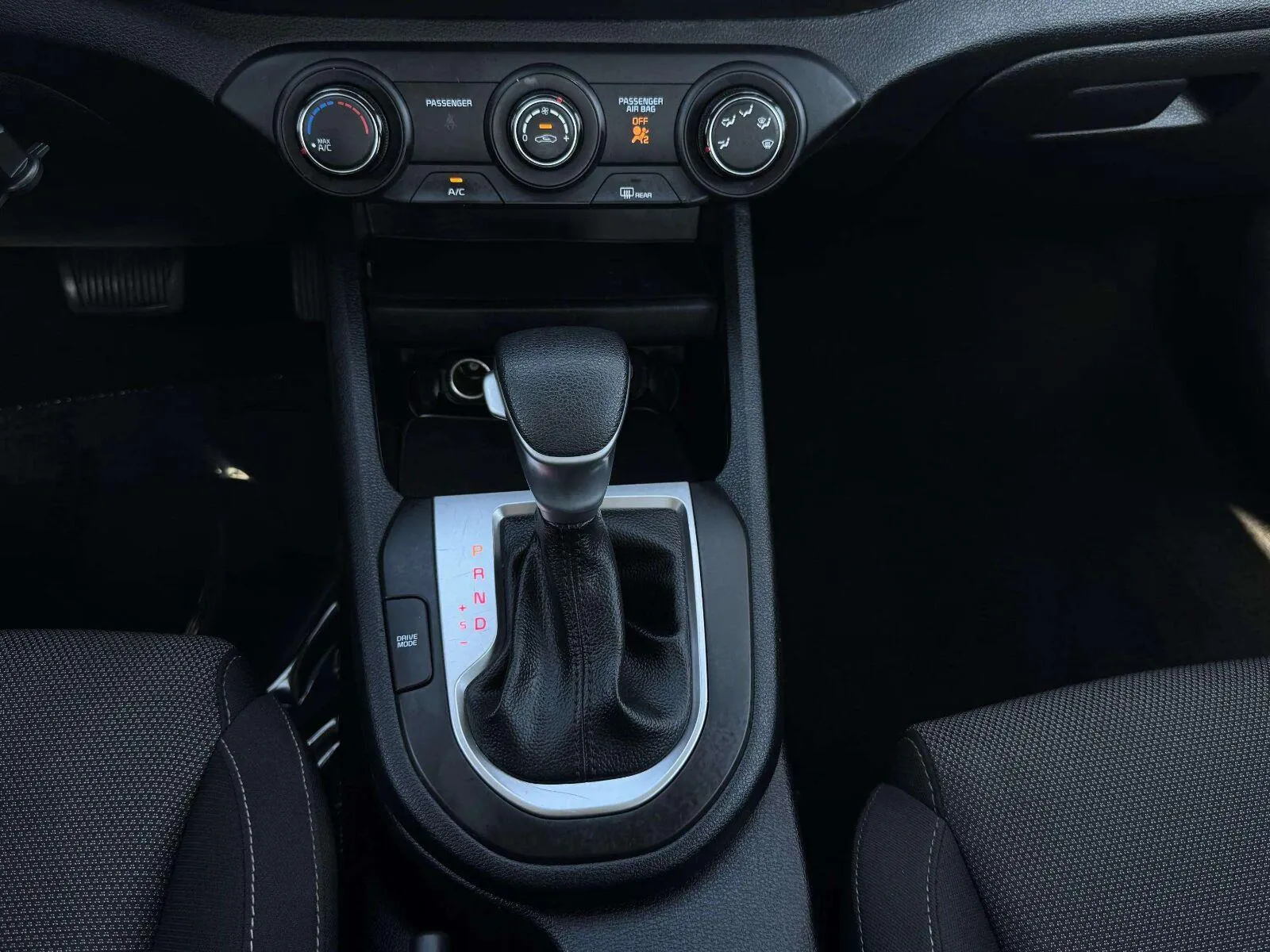 Kia Forte photo 18