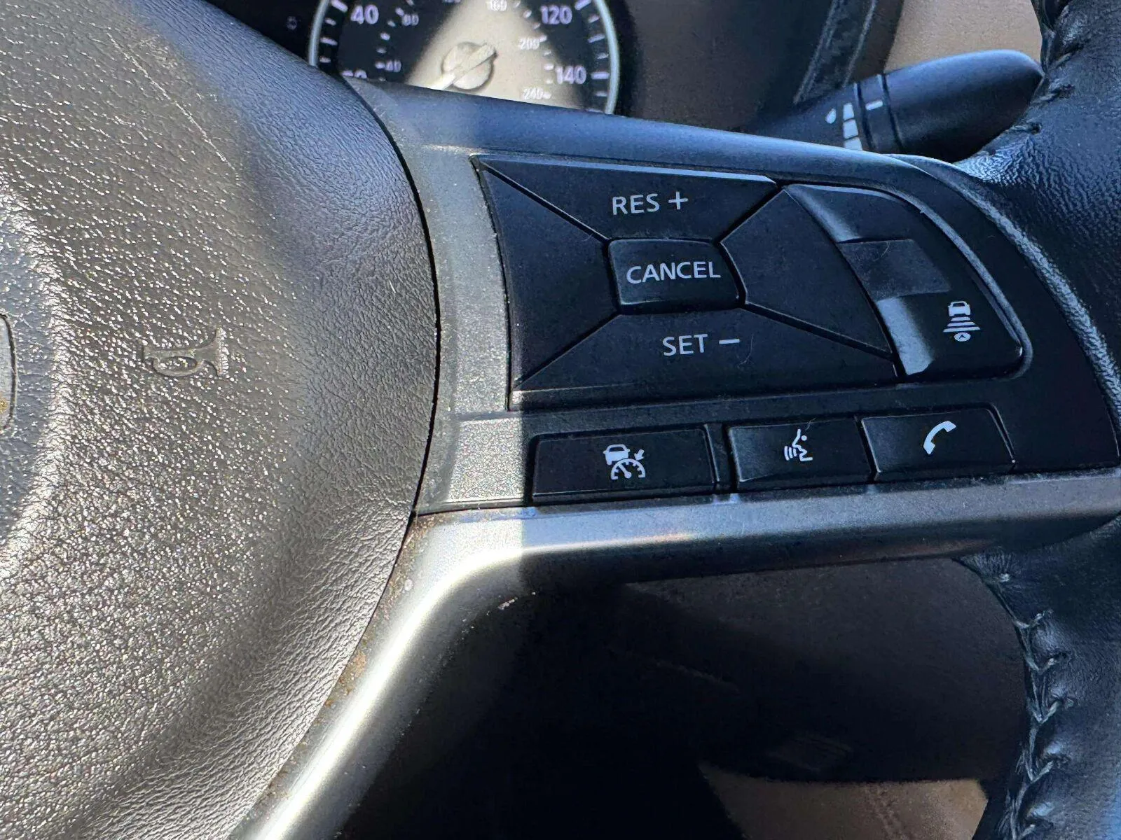 Nissan Sentra photo 21