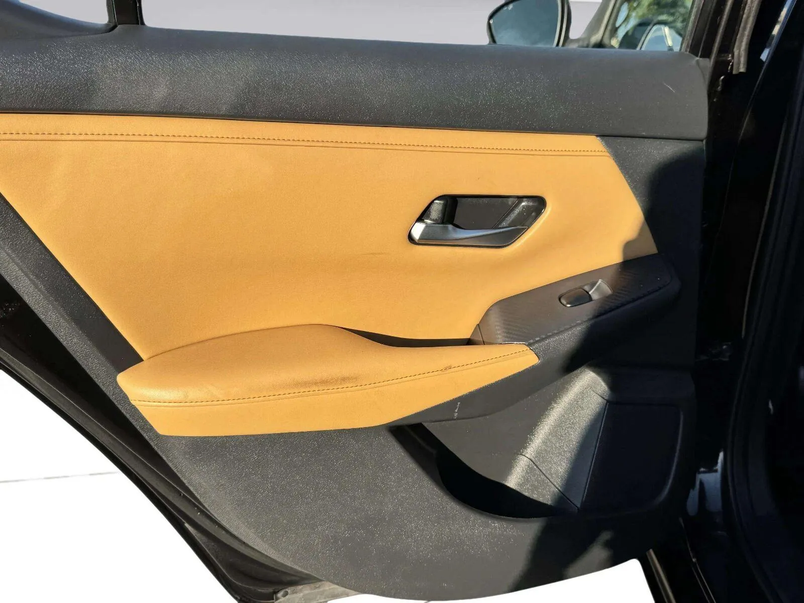 Nissan Sentra photo 28