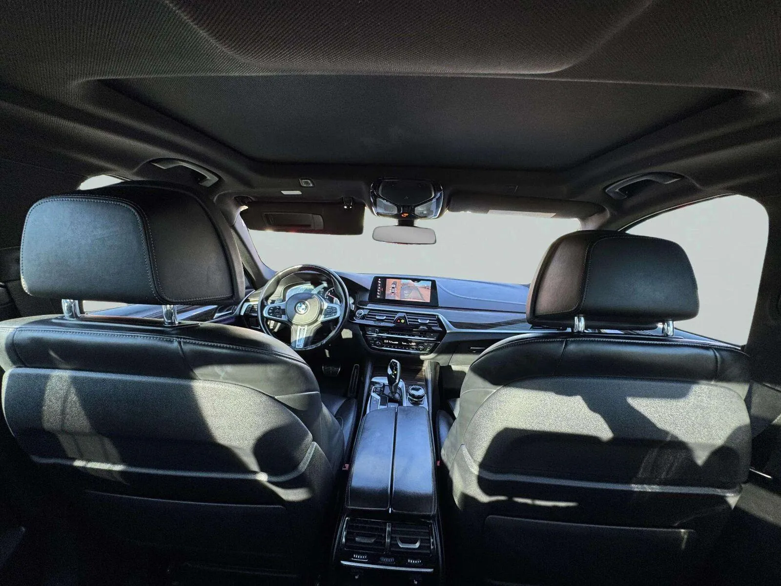 BMW 5 Series photo 33