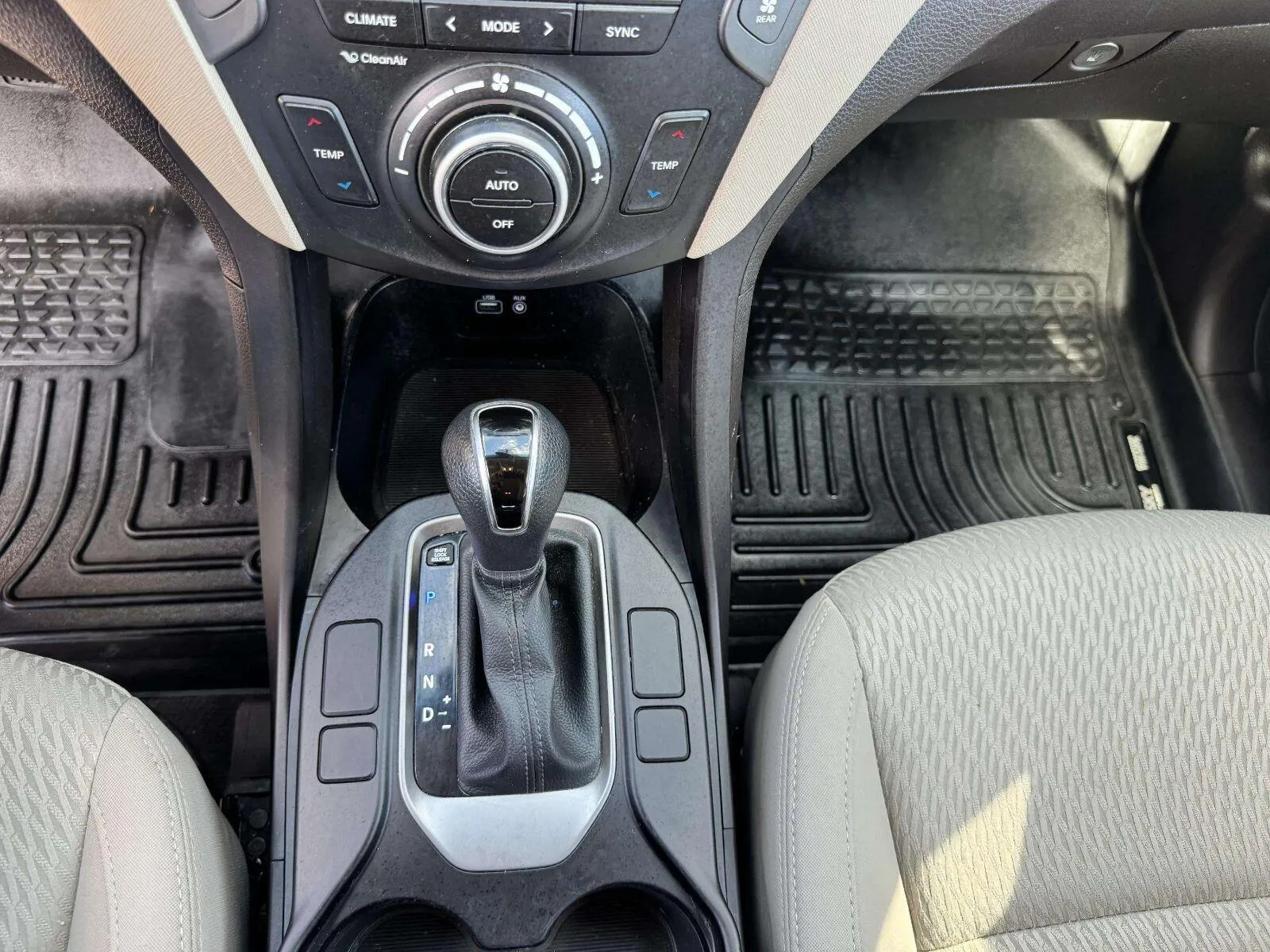 Hyundai Santa Fe photo 22