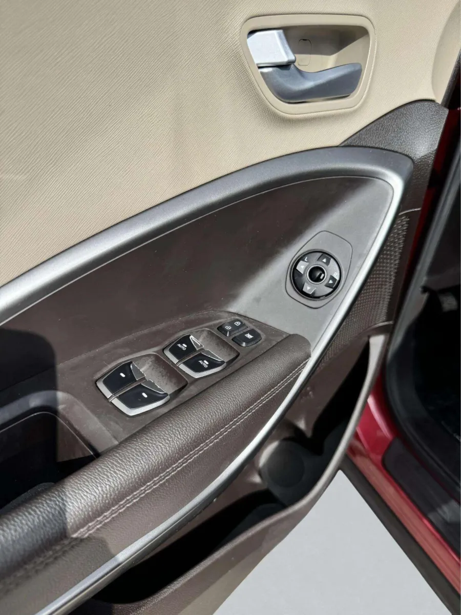 Hyundai Santa Fe photo 16