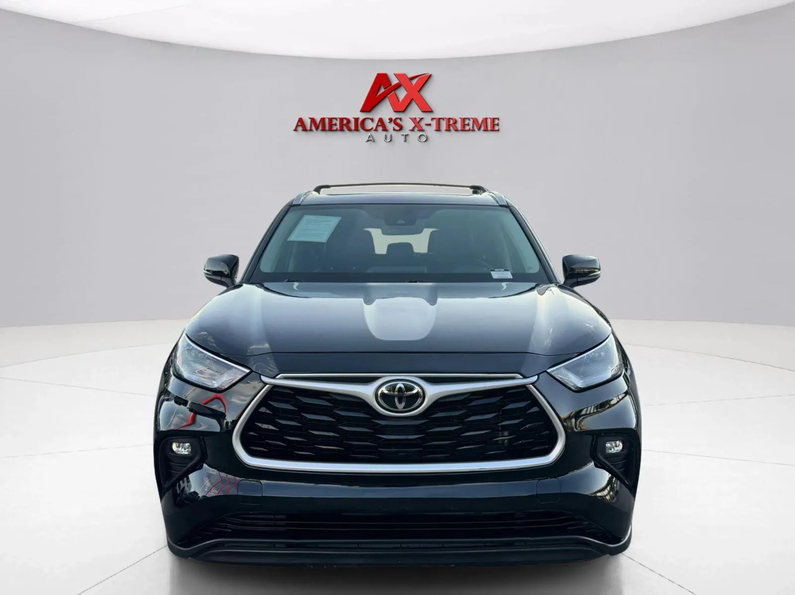 Toyota Highlander photo 9
