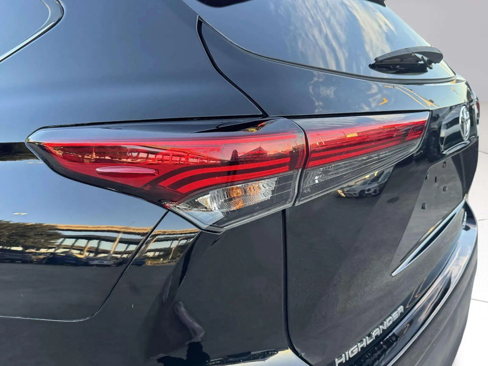 Toyota Highlander photo 14