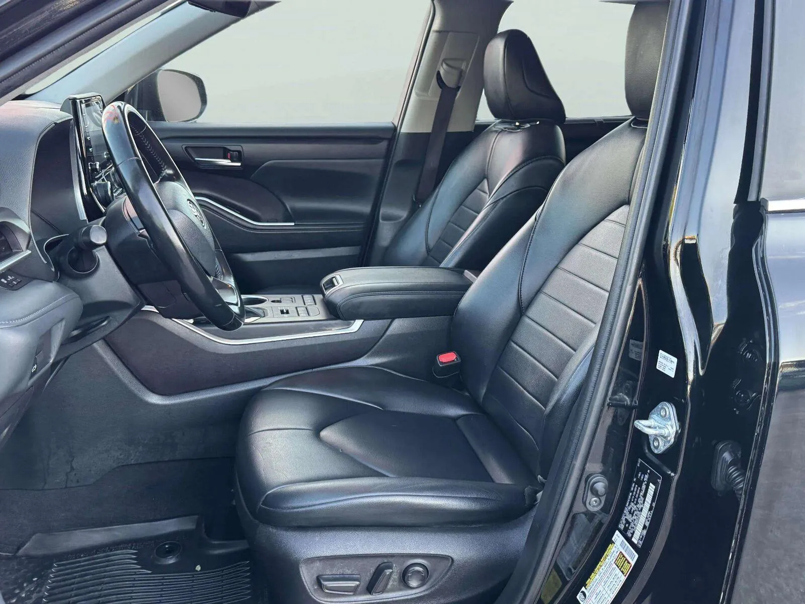 Toyota Highlander photo 16