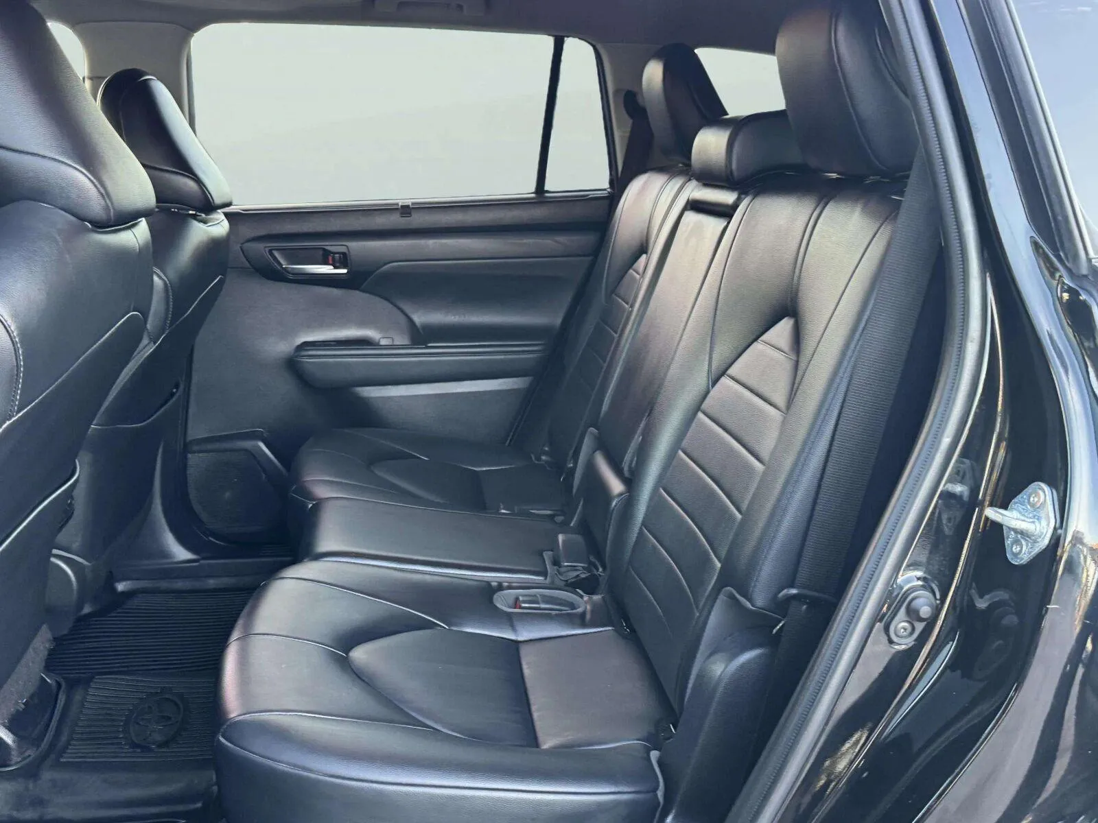Toyota Highlander photo 32