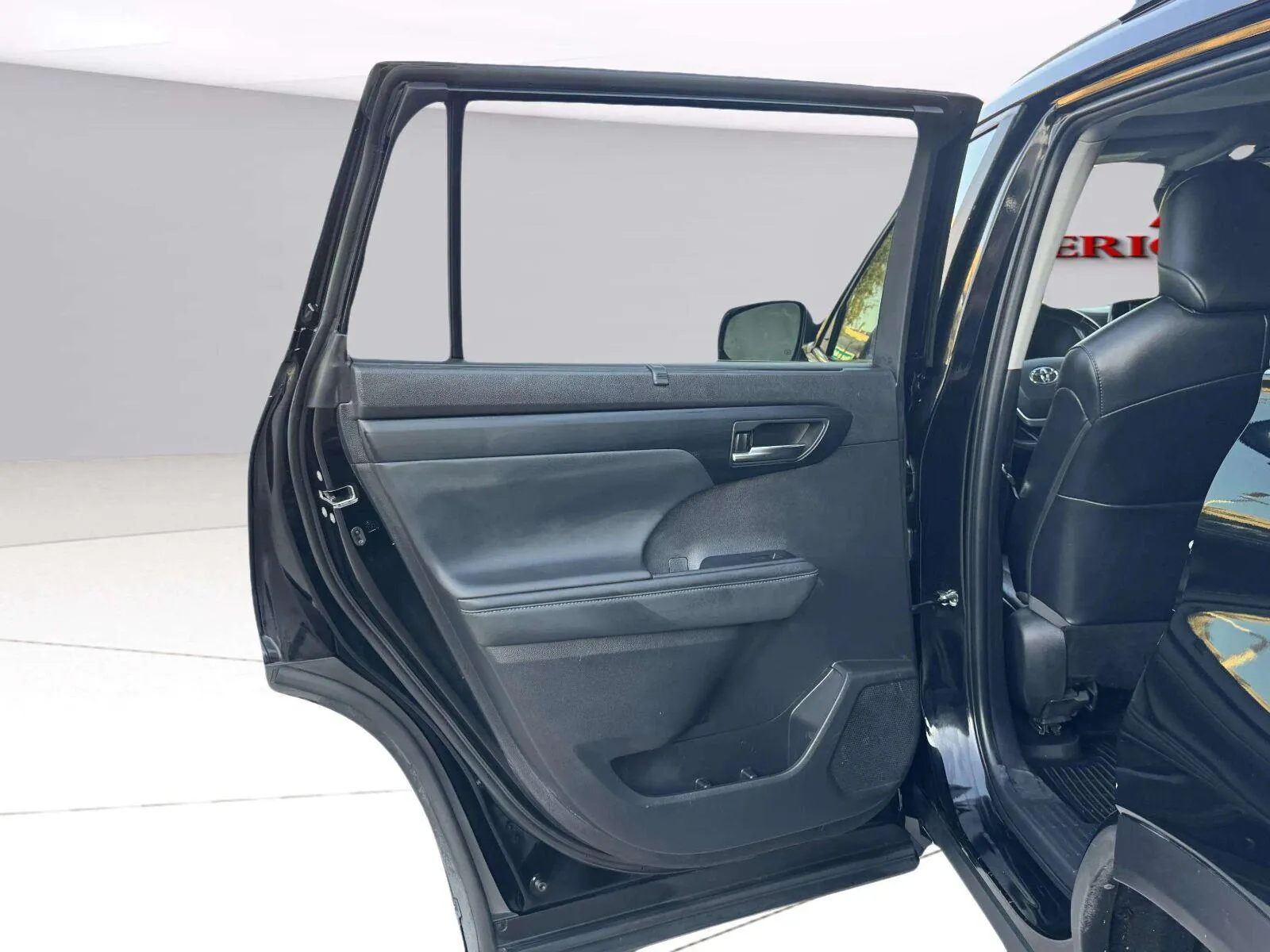 Toyota Highlander photo 33