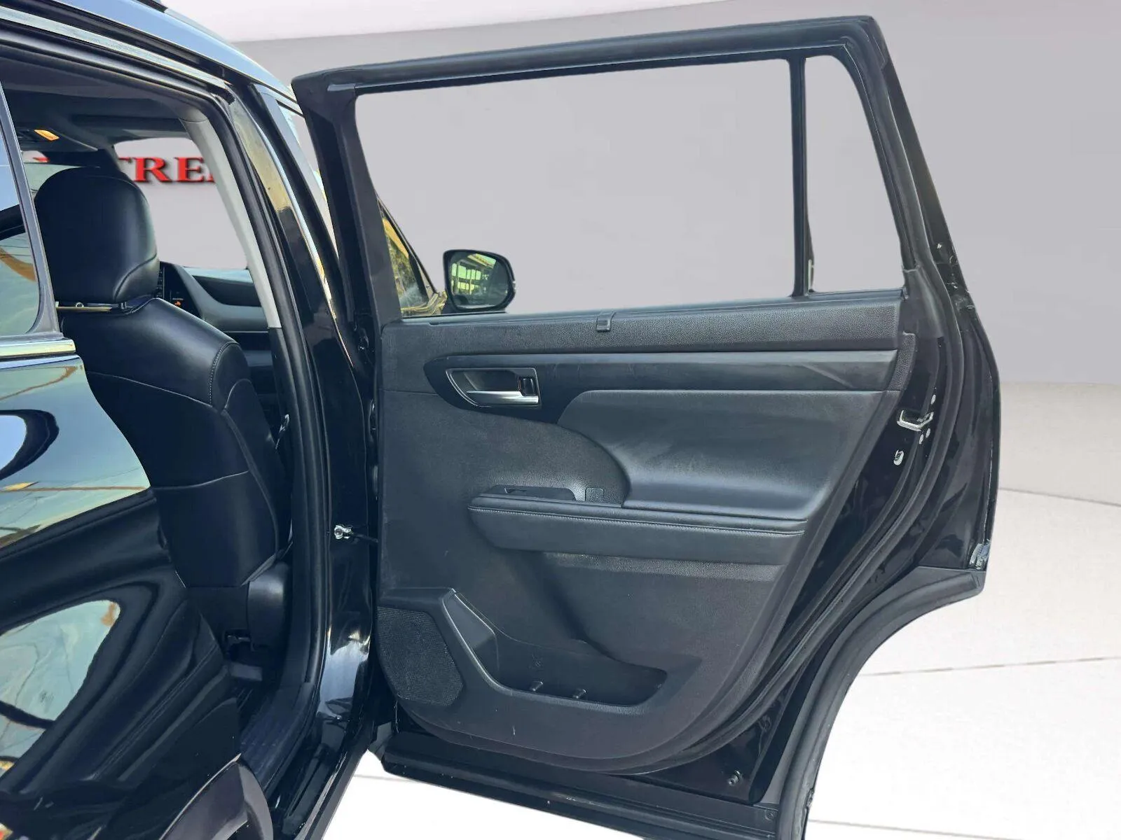Toyota Highlander photo 37