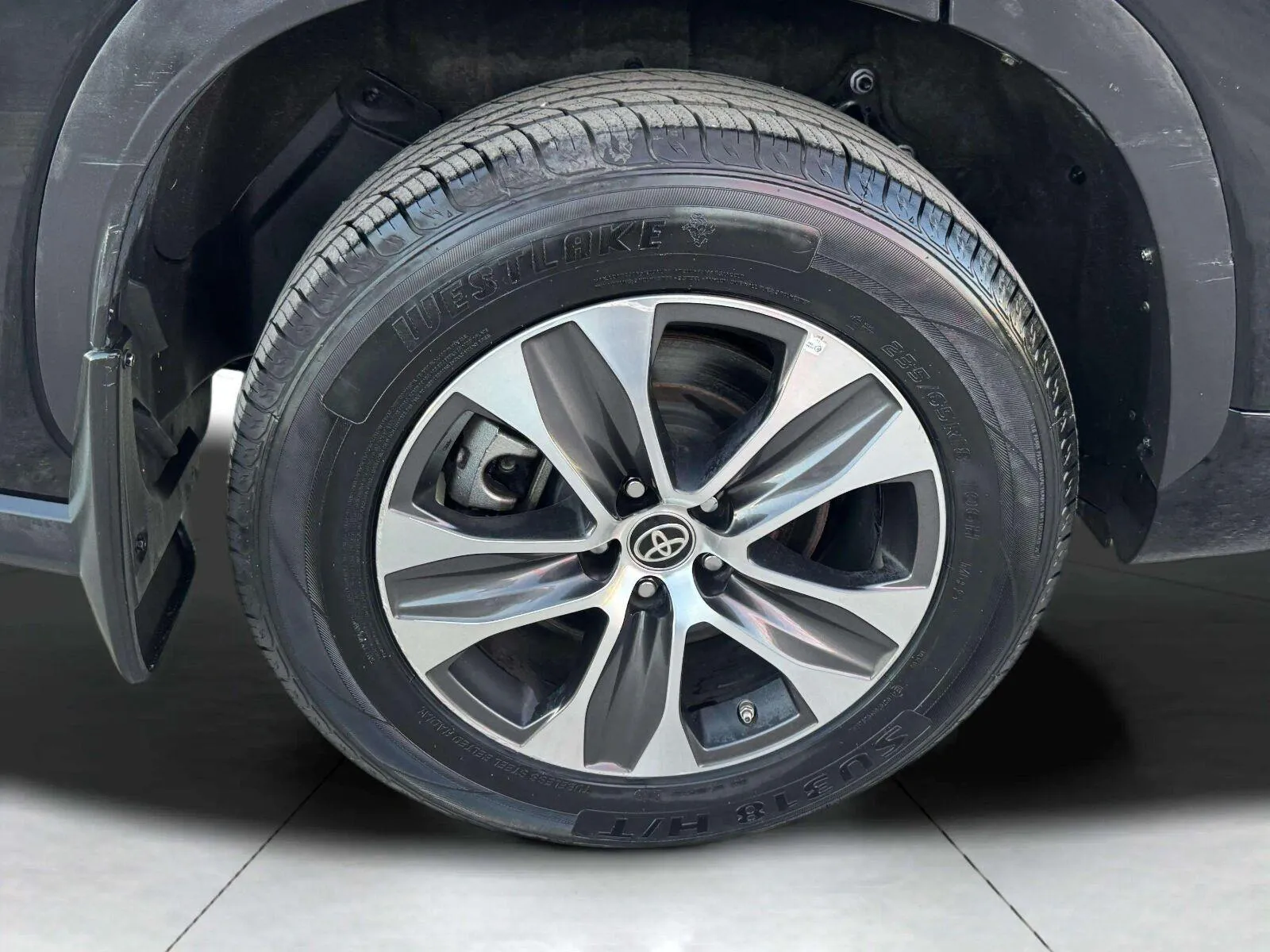 Toyota Highlander photo 52