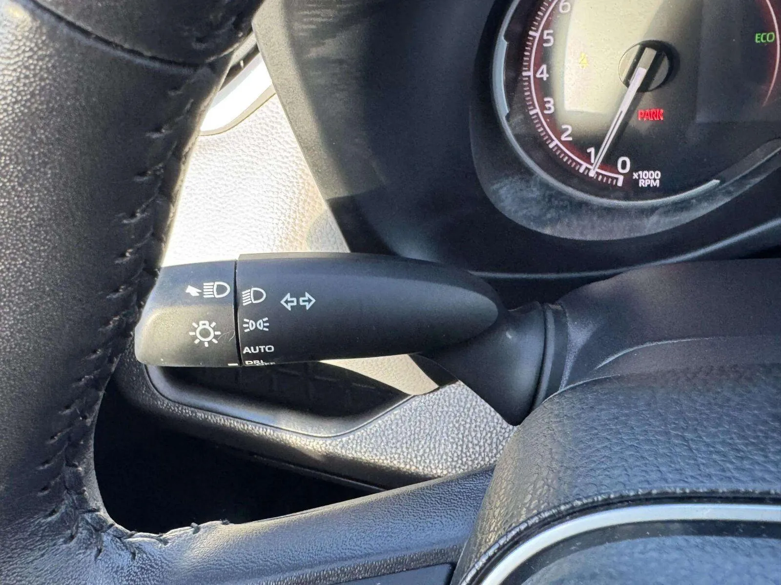 Toyota RAV4 photo 21