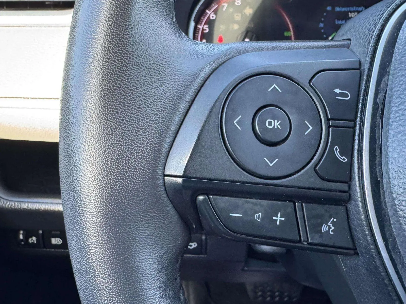 Toyota RAV4 photo 23