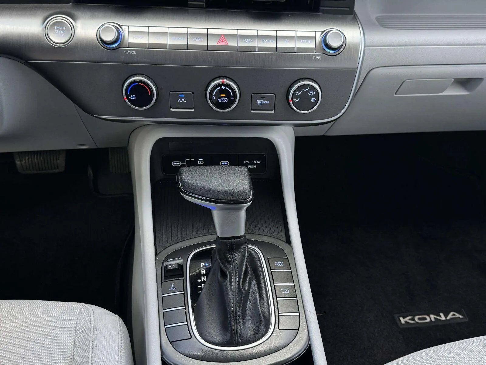 Hyundai Kona photo 25