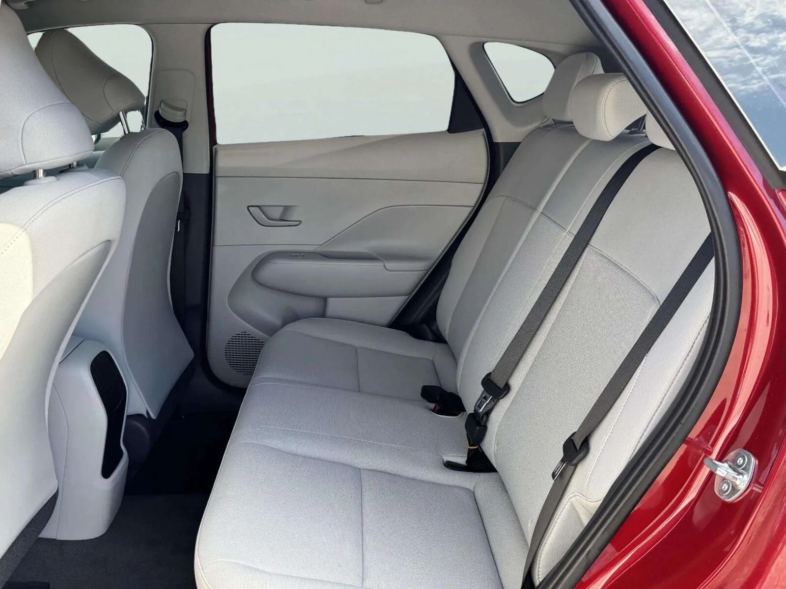Hyundai Kona photo 26