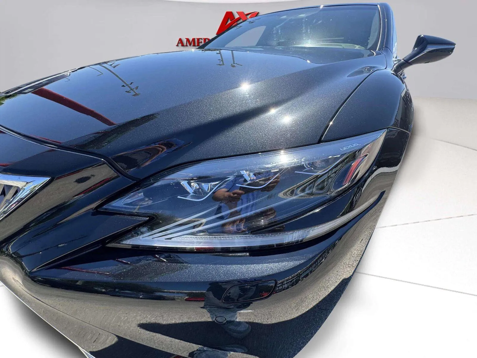 Lexus LS photo 11