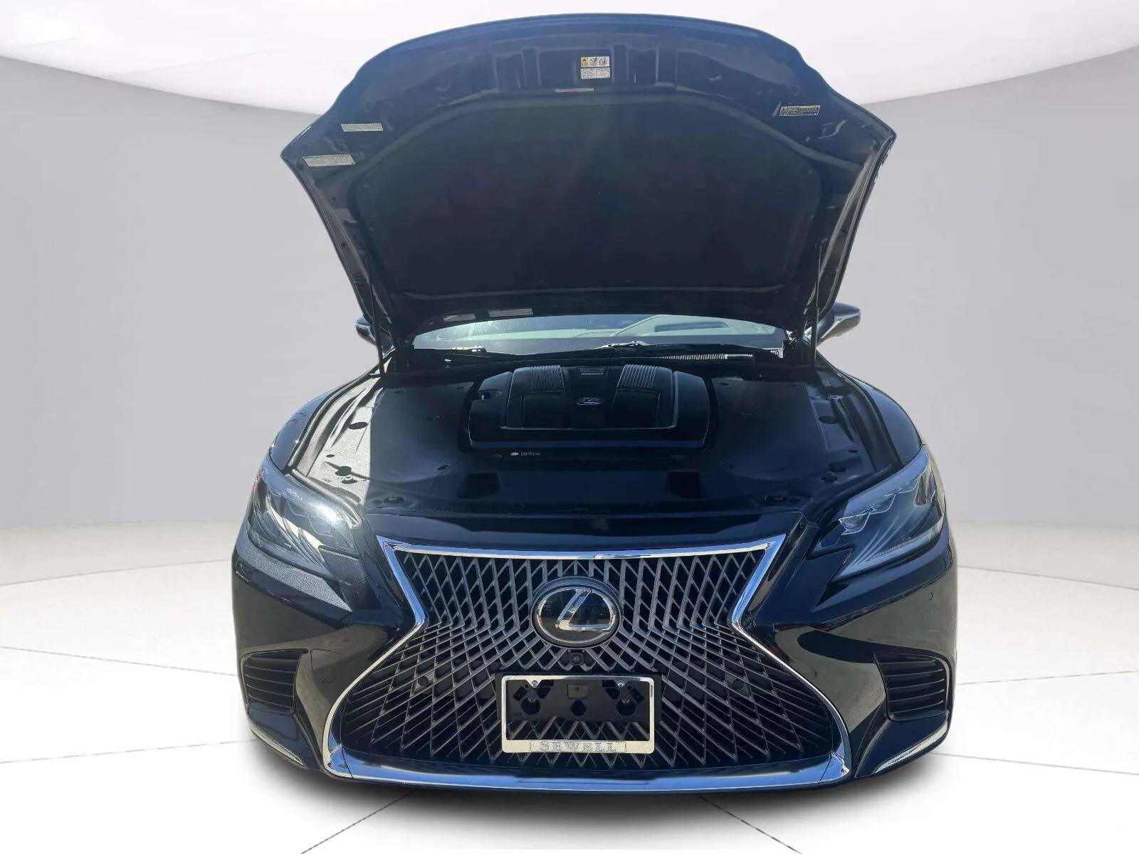 Lexus LS photo 54