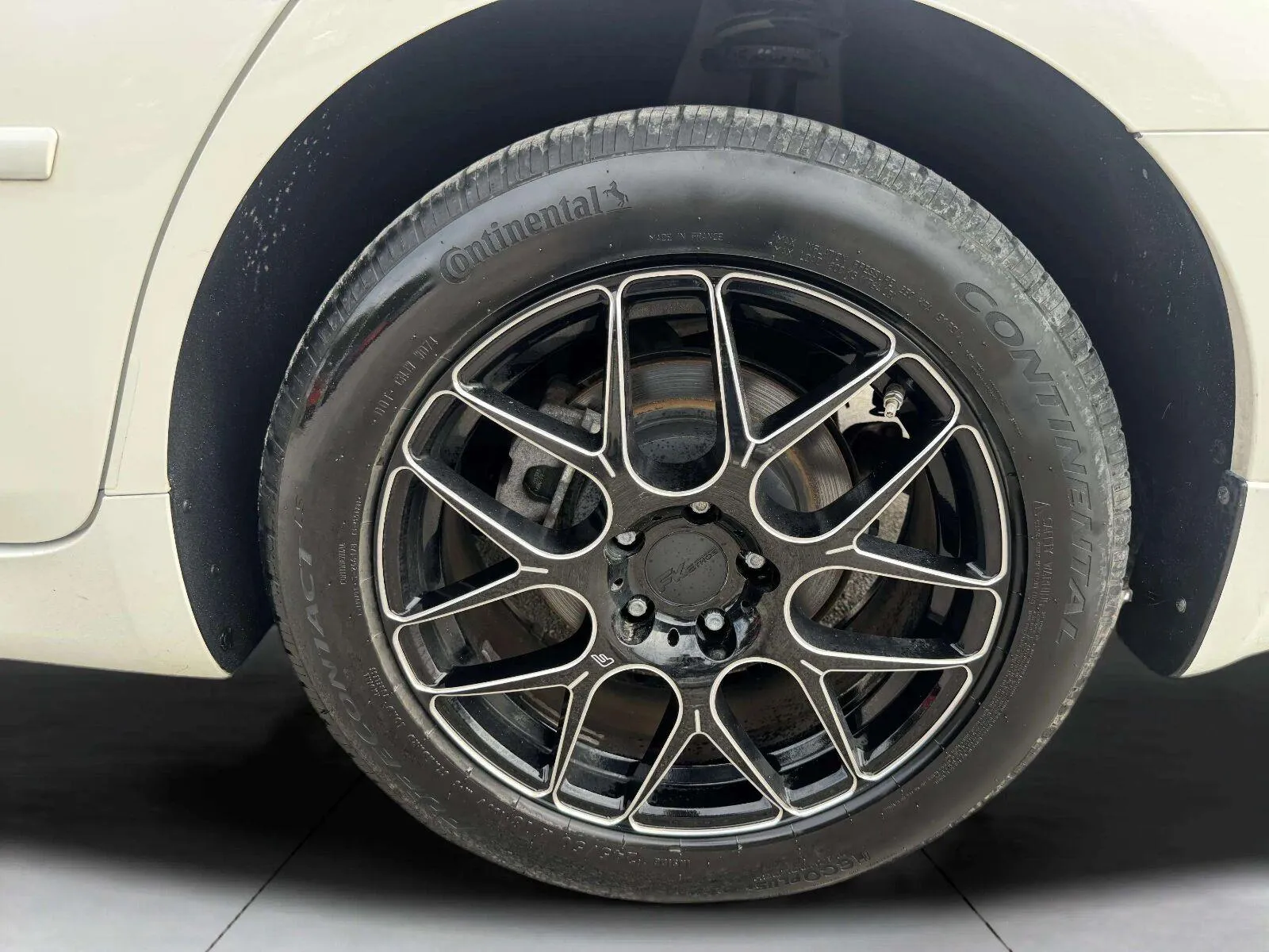Infiniti Q70 photo 42