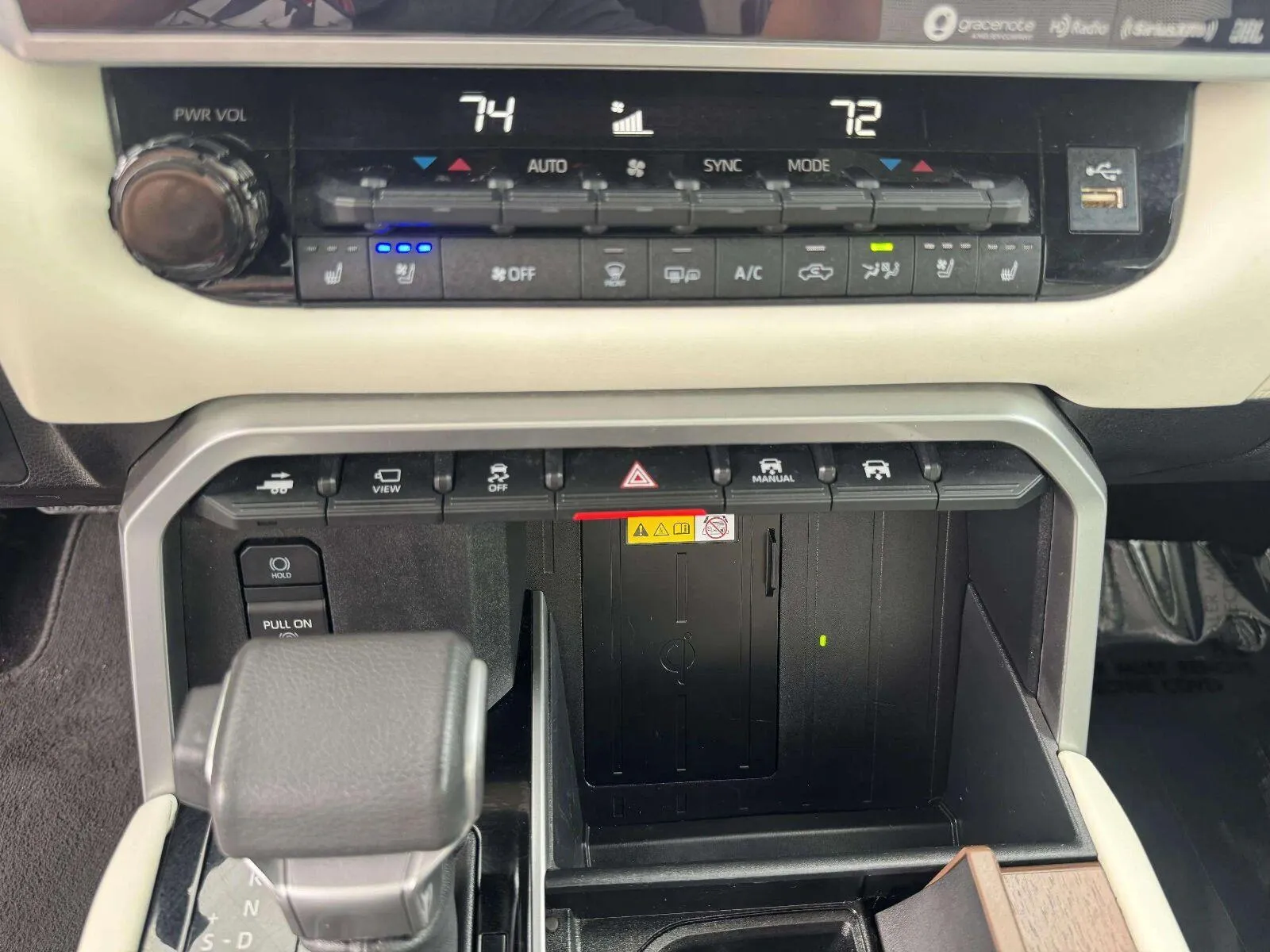 Toyota Tundra photo 26