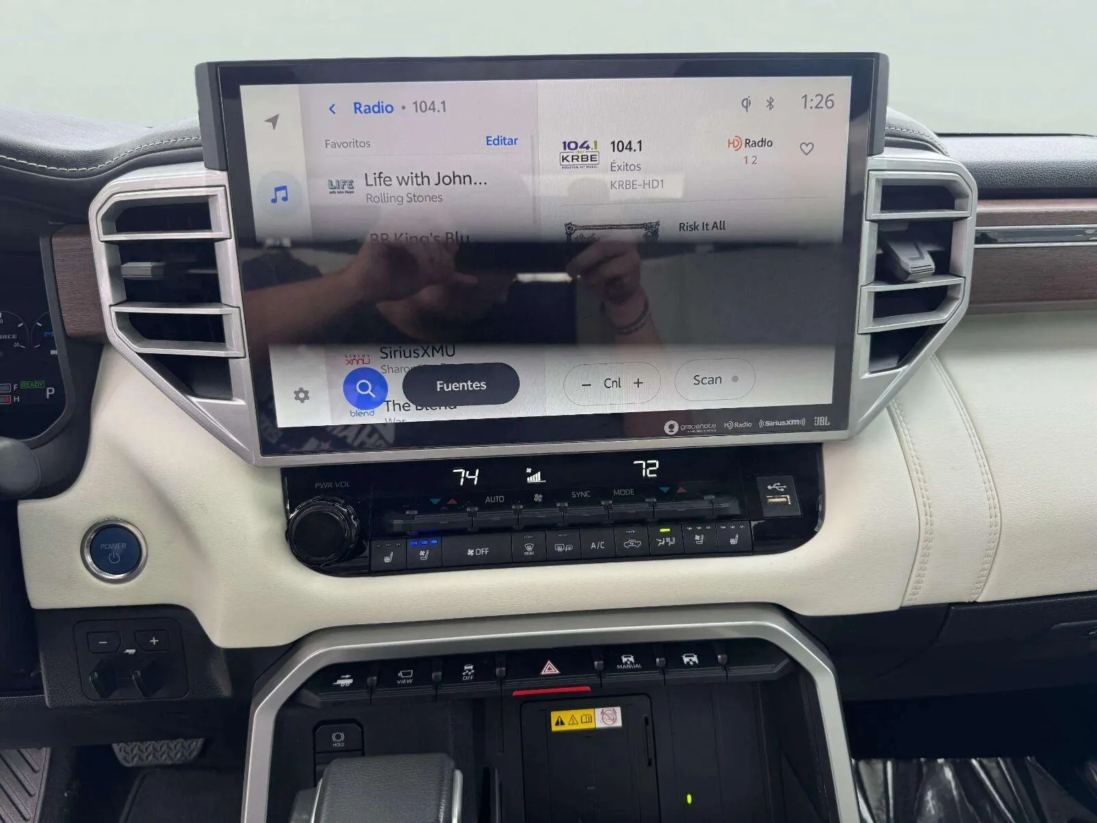 Toyota Tundra photo 27