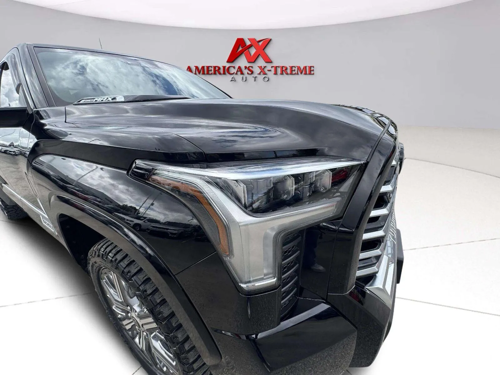 Toyota Tundra photo 10