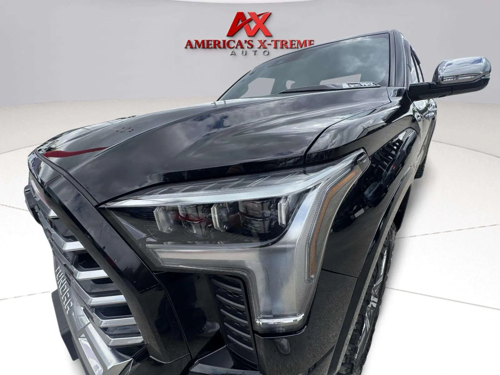 Toyota Tundra photo 11
