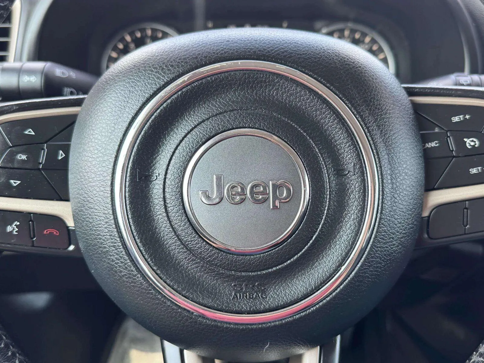 Jeep Renegade photo 25
