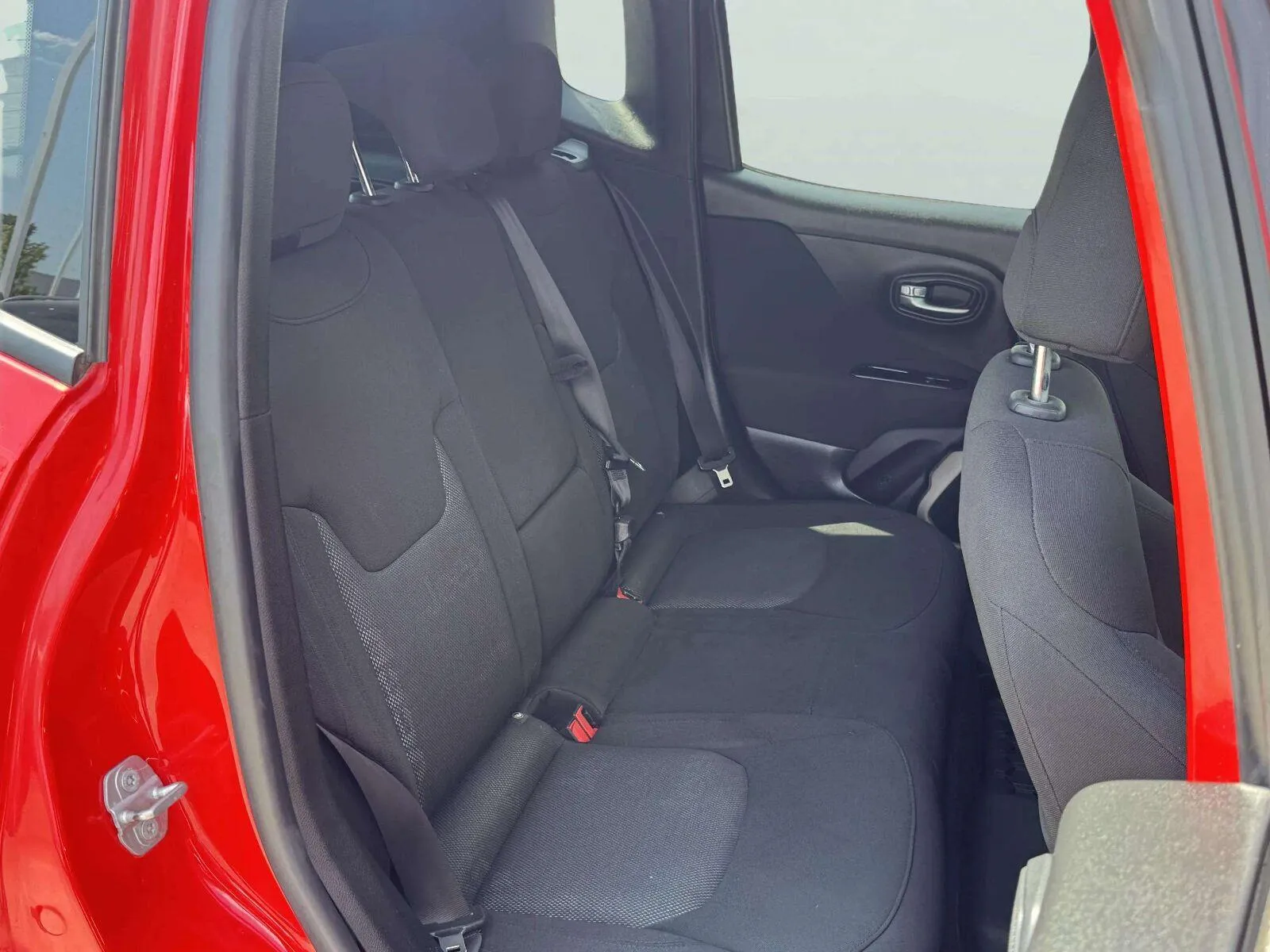 Jeep Renegade photo 41