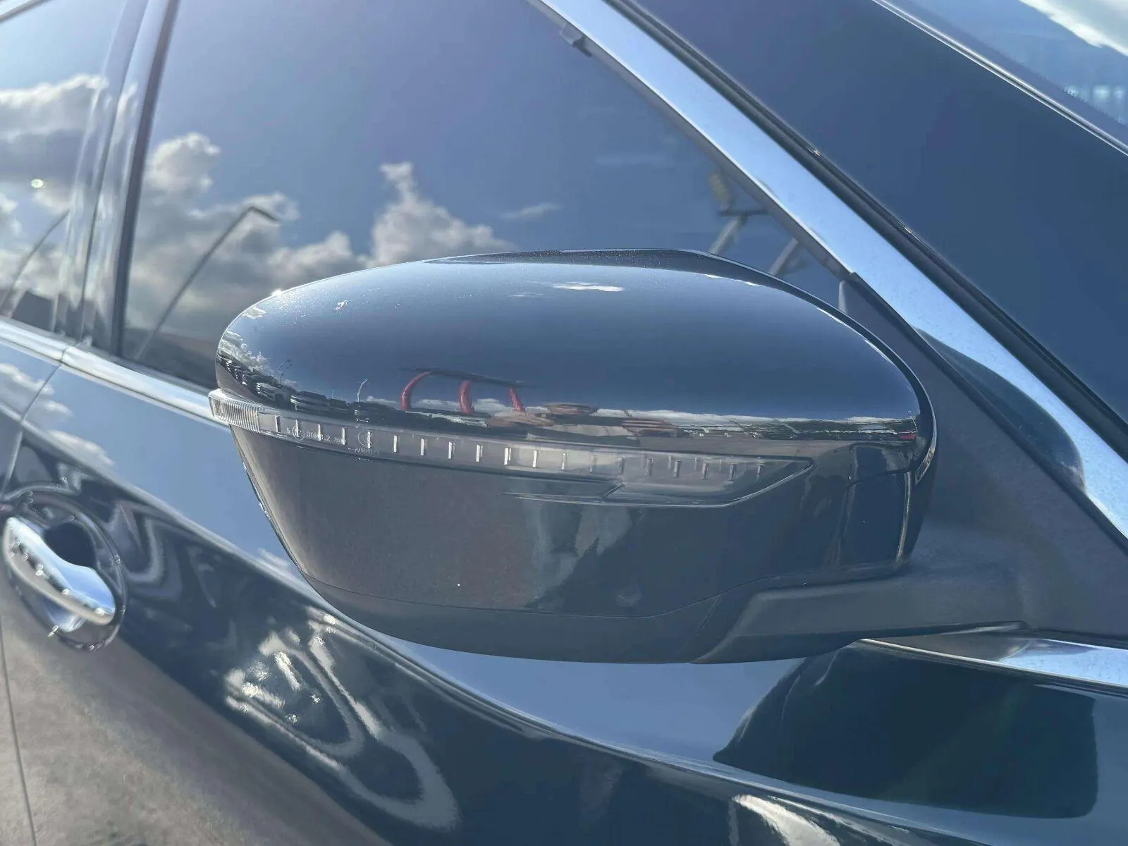 Nissan Rogue photo 9