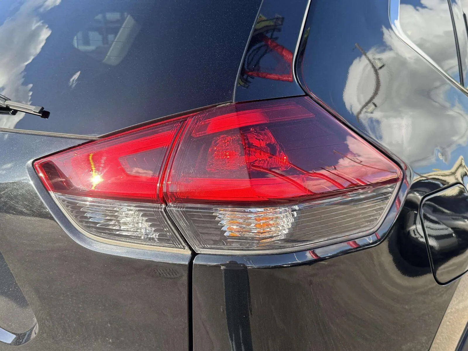 Nissan Rogue photo 14