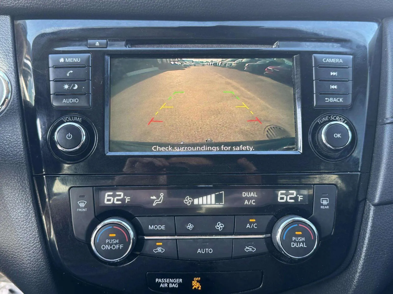 Nissan Rogue photo 27
