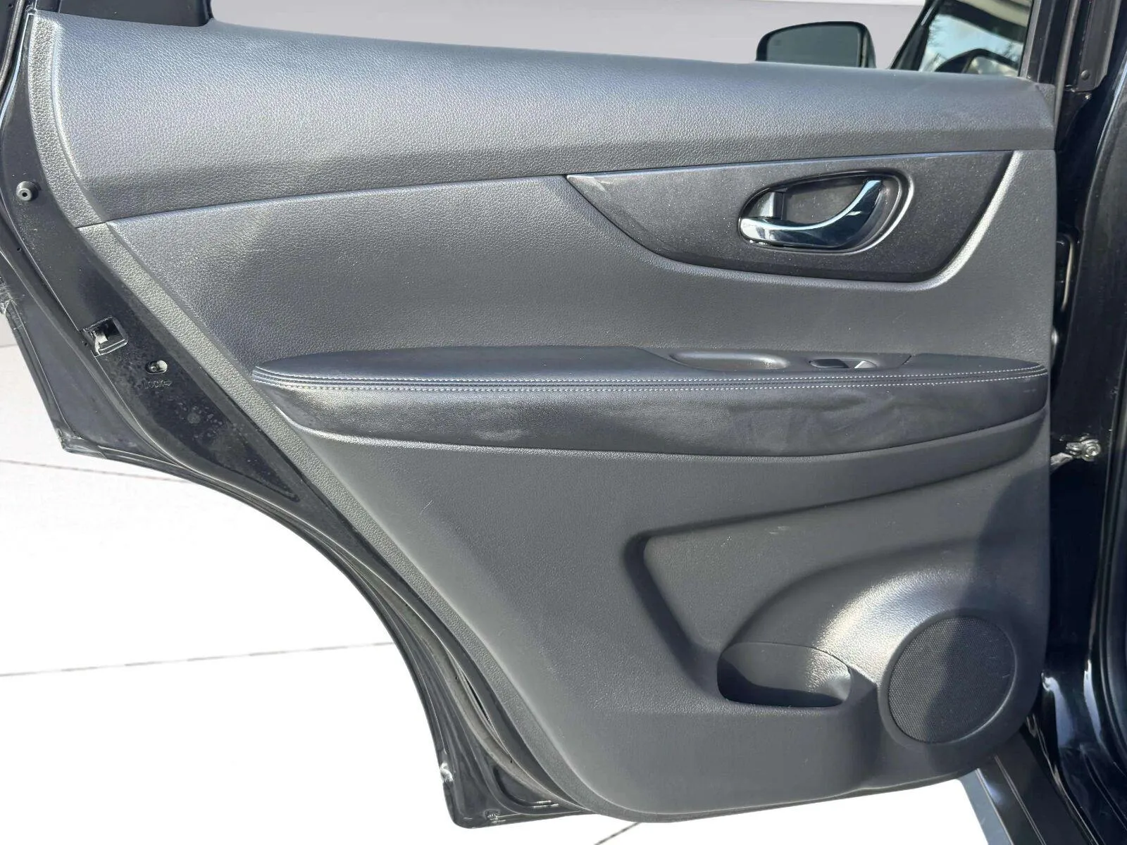 Nissan Rogue photo 32
