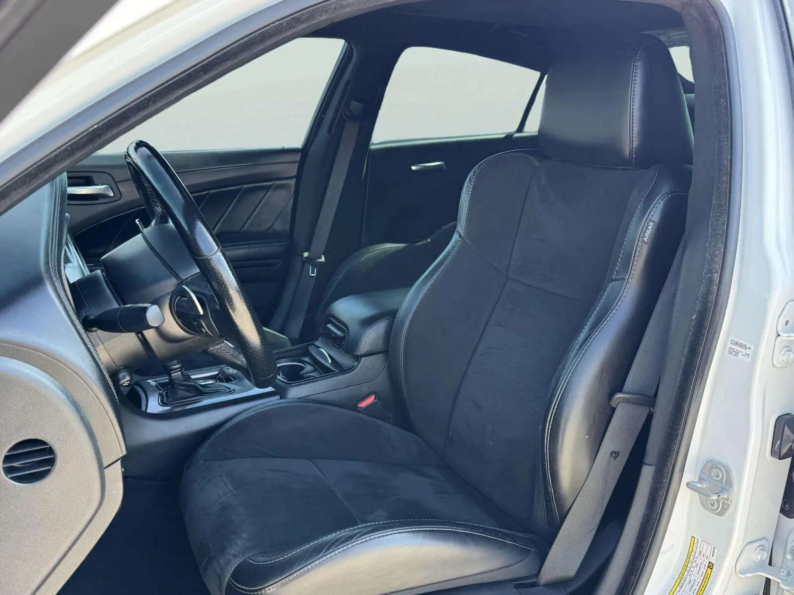 Dodge Charger photo 19