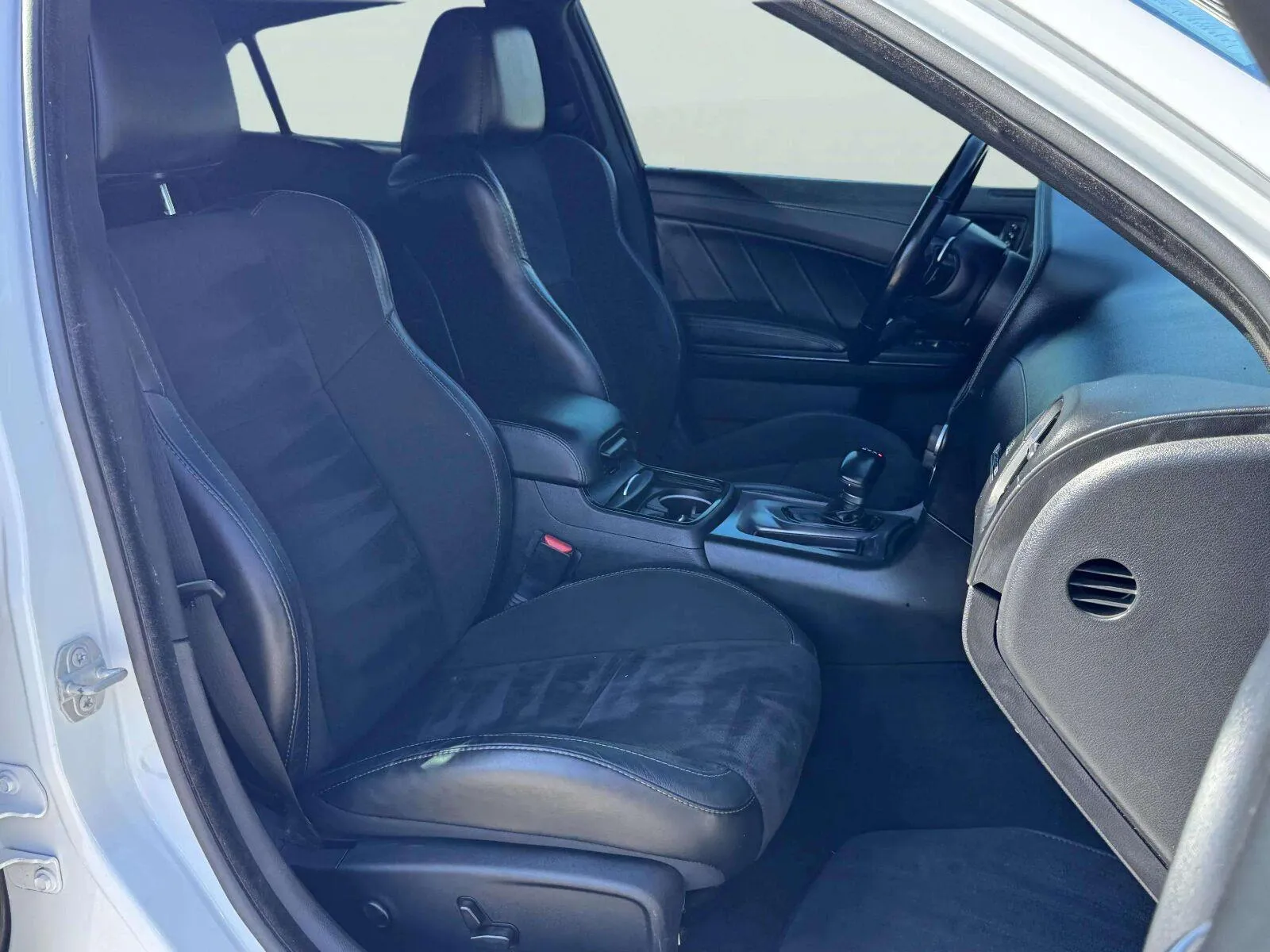 Dodge Charger photo 44