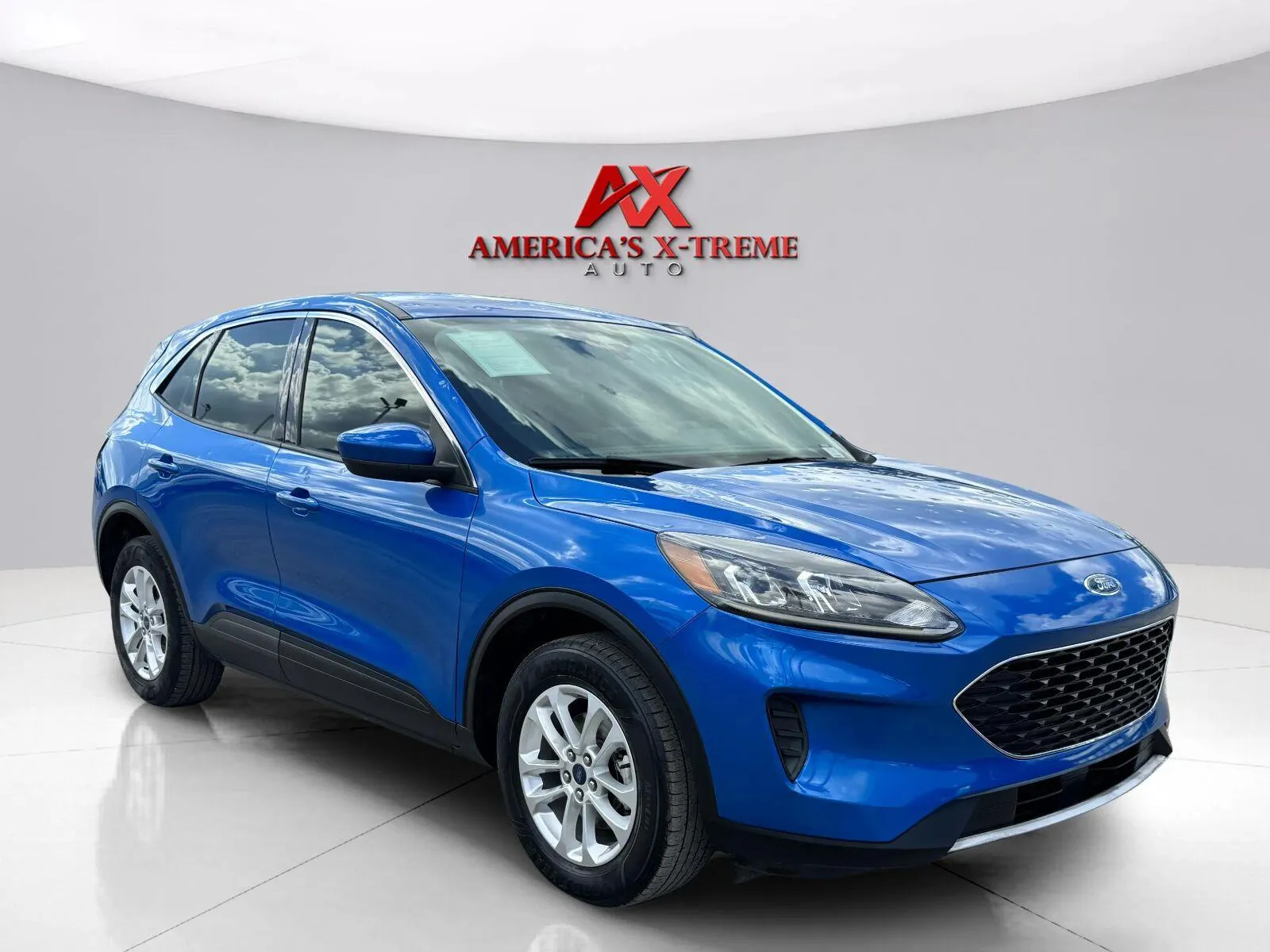 Ford Escape photo 8