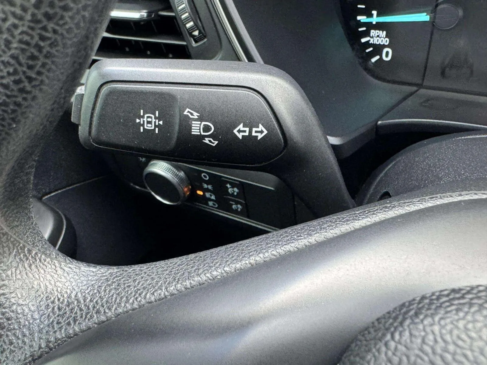 Ford Escape photo 21
