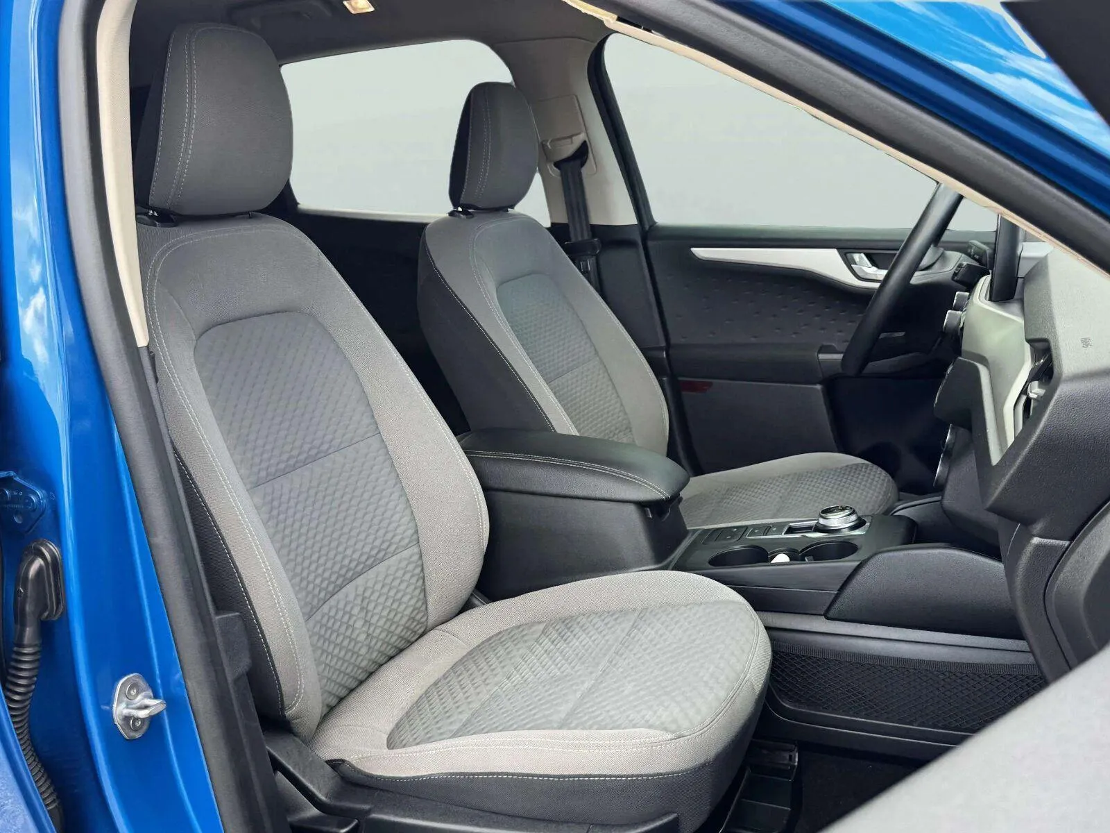 Ford Escape photo 46