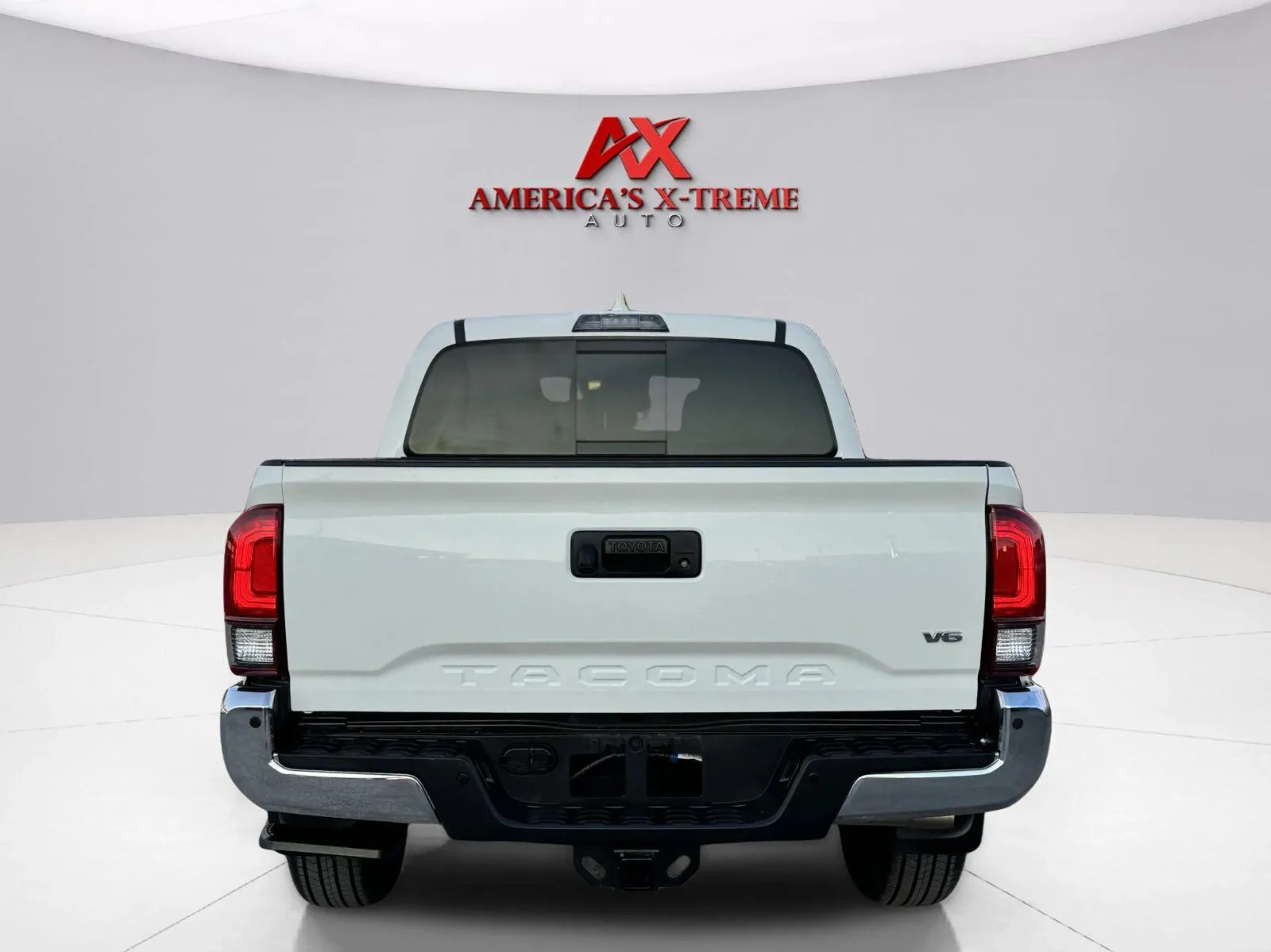 Toyota Tacoma photo 5