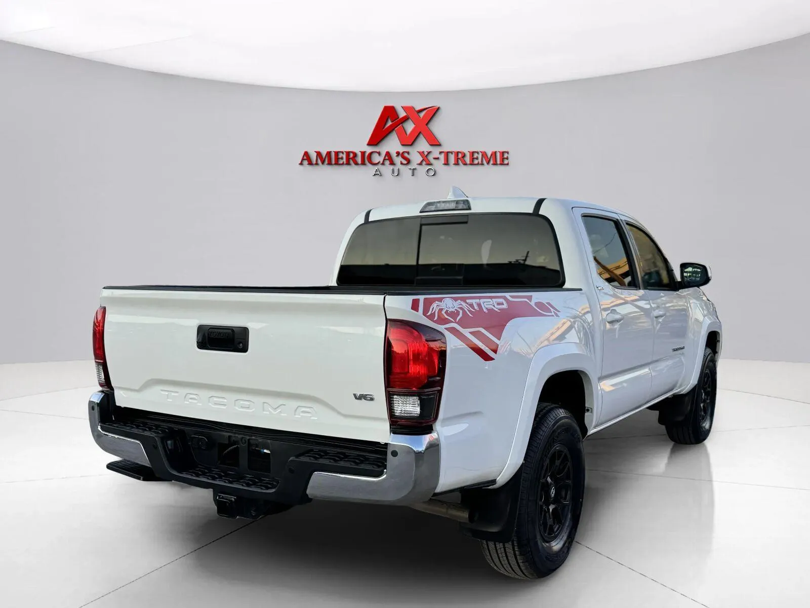 Toyota Tacoma photo 6