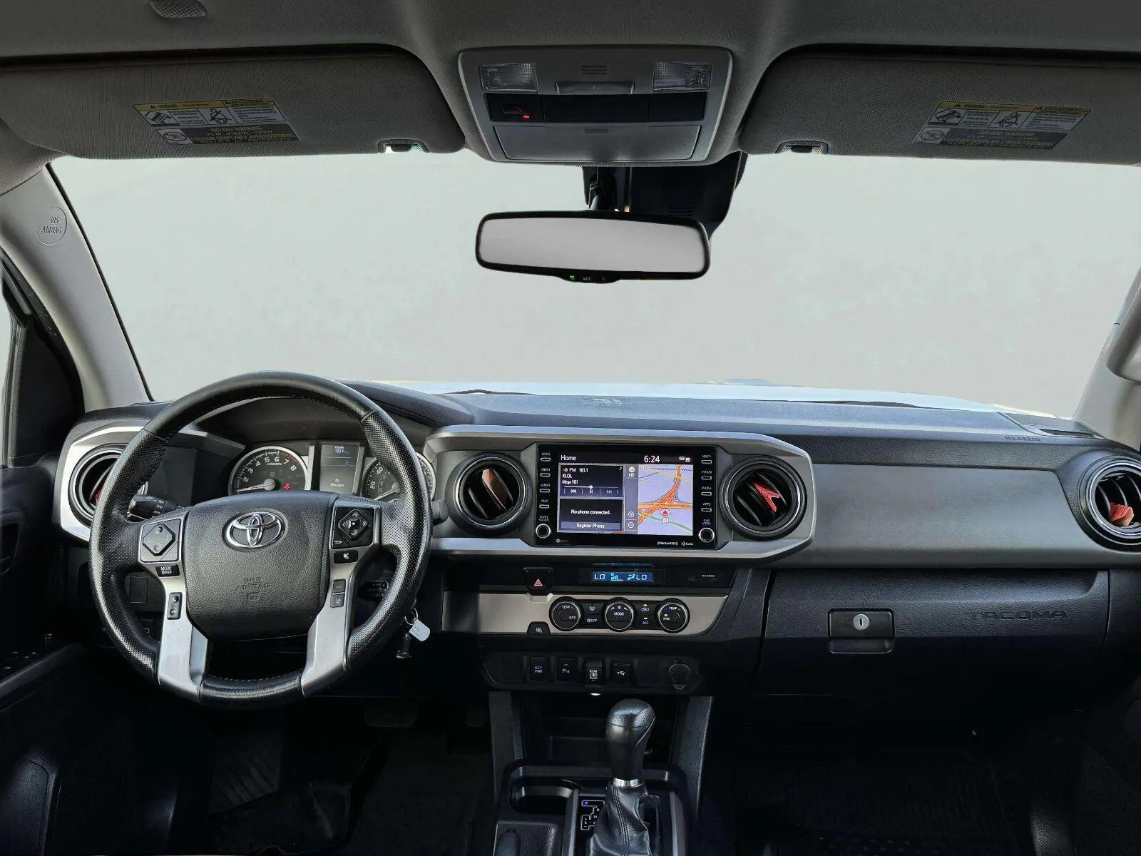 Toyota Tacoma photo 42