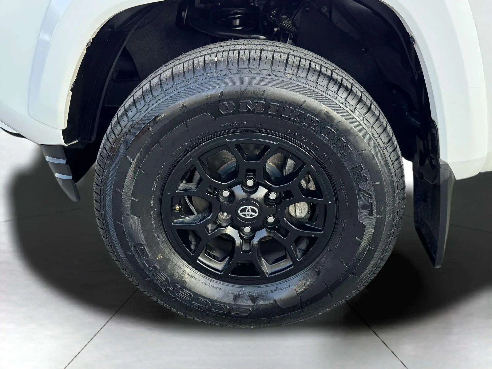 Toyota Tacoma photo 47