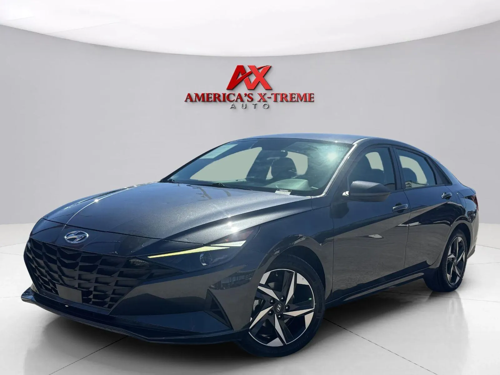 Black 2023 Hyundai Elantra SEL for sale in Houston, TX