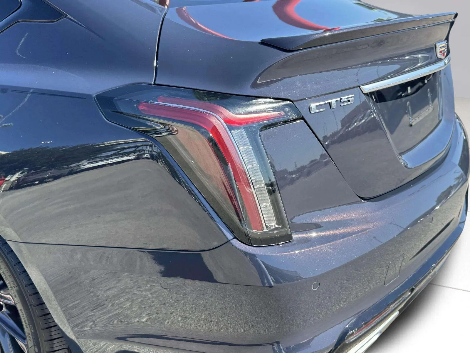 Cadillac CT5 photo 14