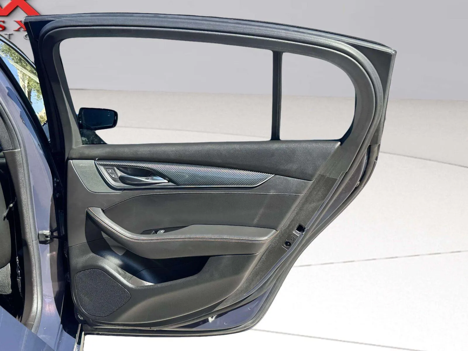 Cadillac CT5 photo 36