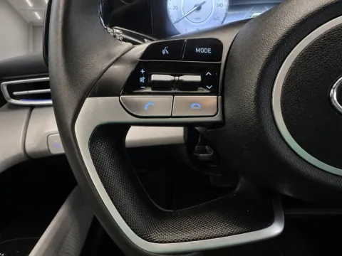 More photos of 2023 Hyundai Elantra Limited at Marina Chrysler Dodge Jeep Ram, NY