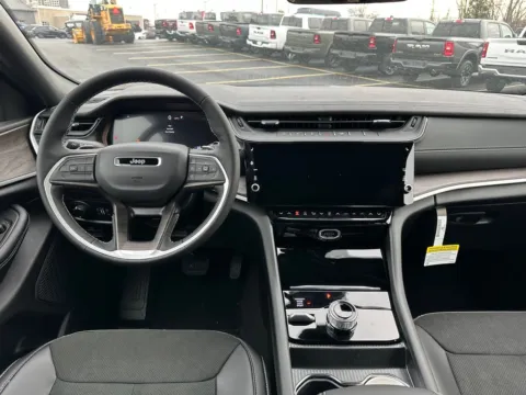 More photos of 2026 Jeep Grand Cherokee Altitude at Marina Chrysler Dodge Jeep Ram, NY