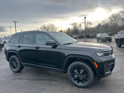 Black 2026 Jeep Grand Cherokee Altitude for sale in Webster, NY