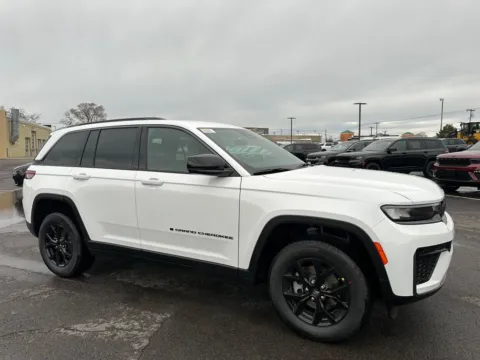 White 2026 Jeep Grand Cherokee Altitude for sale in Webster, NY