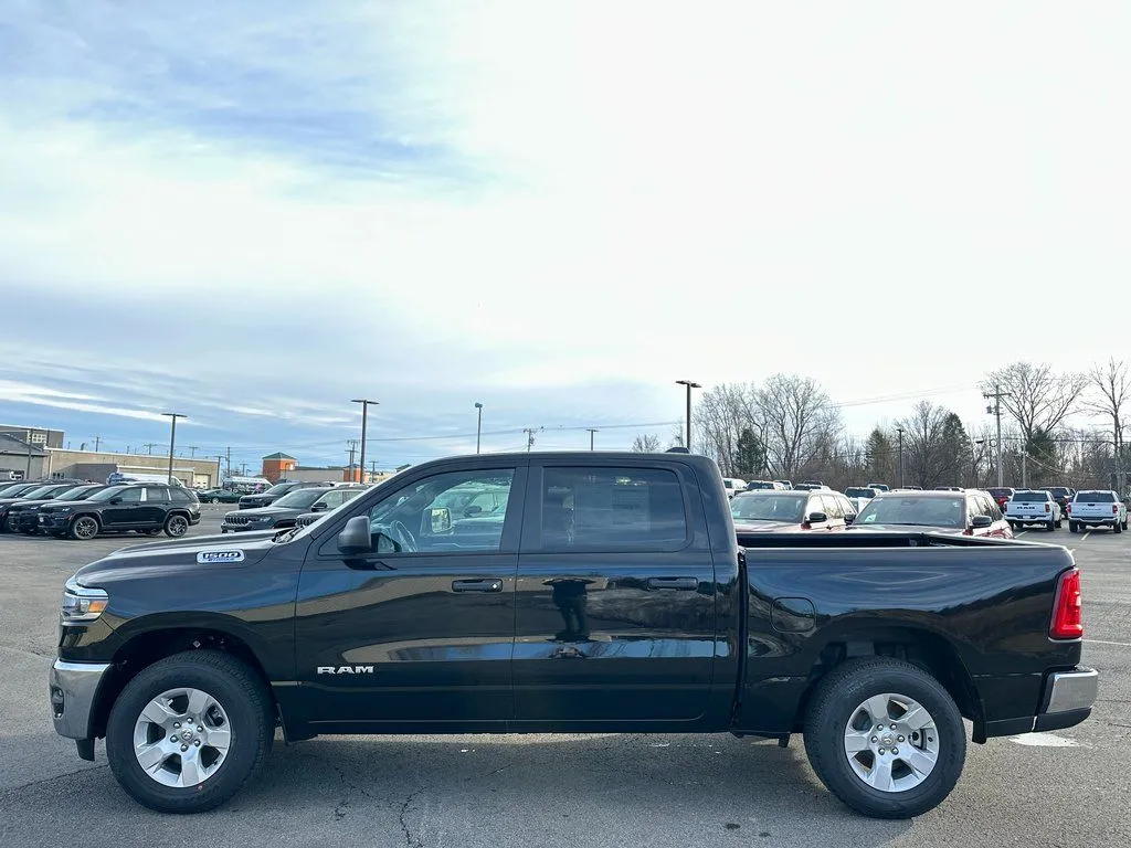 2025 RAM 1500 Big Horn/Lone Star - Photo 5