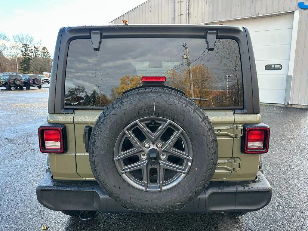 2026 Jeep Wrangler 4-Door Sport S - Photo 9