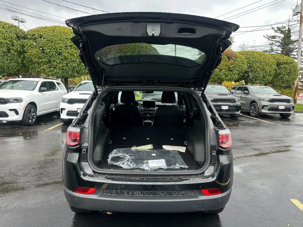 2026 Jeep Compass Limited Altitude - Photo 11