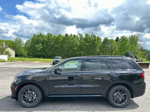More photos of 2026 Dodge Durango GT Plus HEMI V8 at Marina Chrysler Dodge Jeep Ram, NY